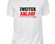2024/25 Spiel 05 | MAGDEBURG | ZWEITER ANLAUF - NEUE ÄRA - Herren V-Neck Shirt-3